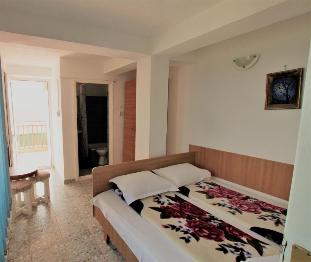 Vila Romeo Două Mai Exterior foto
